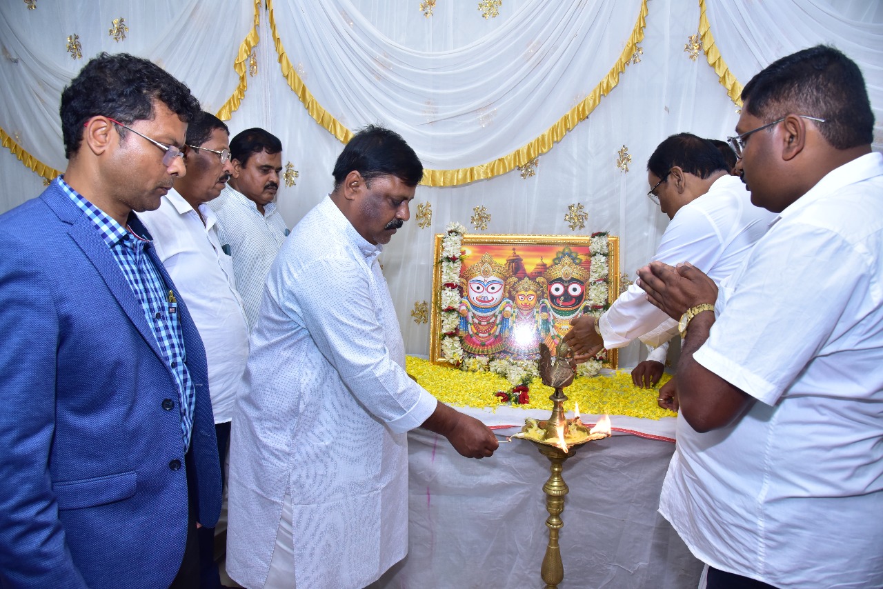 a948a1d9-8797-453f-b489-388034fa2a1f